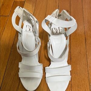 DVF Diane von Furstenberg Women's Elegant White Heels Size 8